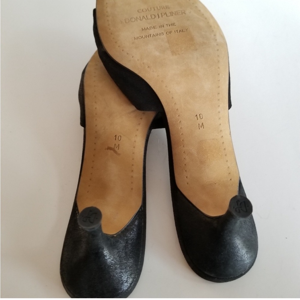 Donald Pilner Black Kitten Heels/ Mules 10 - Picture 6 of 6